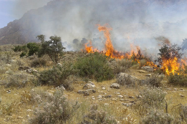 در خصوص احتمال آتش سوزی در مراتع اصفهان هشدار داده شد