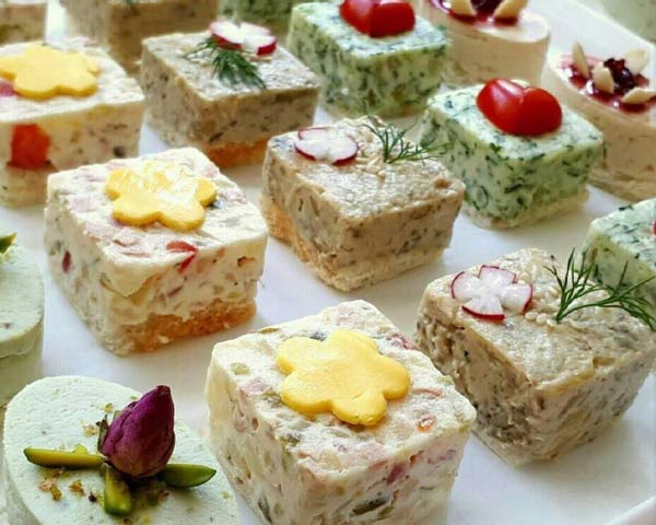 طرز تهیه فینگر فود الویه با نان باگت