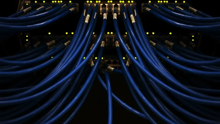 تحریم شکن برای هنرمندان صنایع دستی؛ ویترینی به وسعت دنیا با ترب